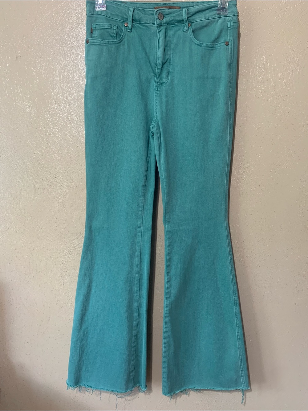 Judy Blue size 9/29 Teal Denim Flare Leg Brown Leather Patch - Embossed Logo